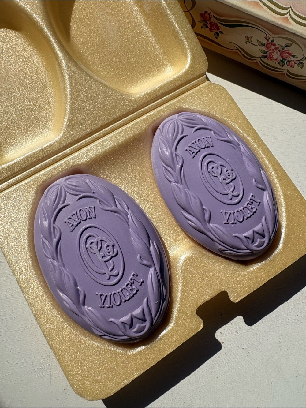 Avon Violet Soaps - Picture 2 of 3